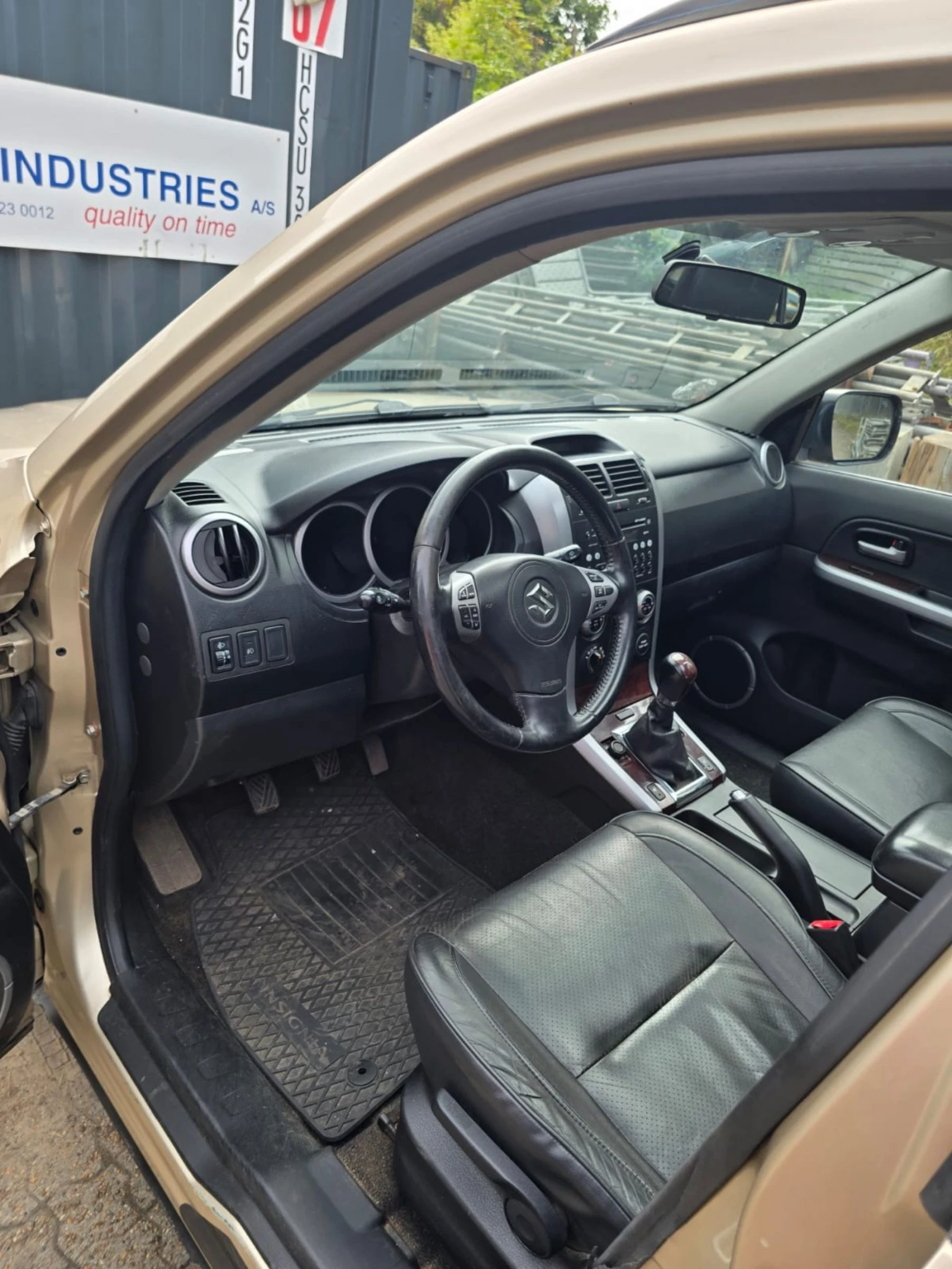 Suzuki Grand vitara  - изображение 9