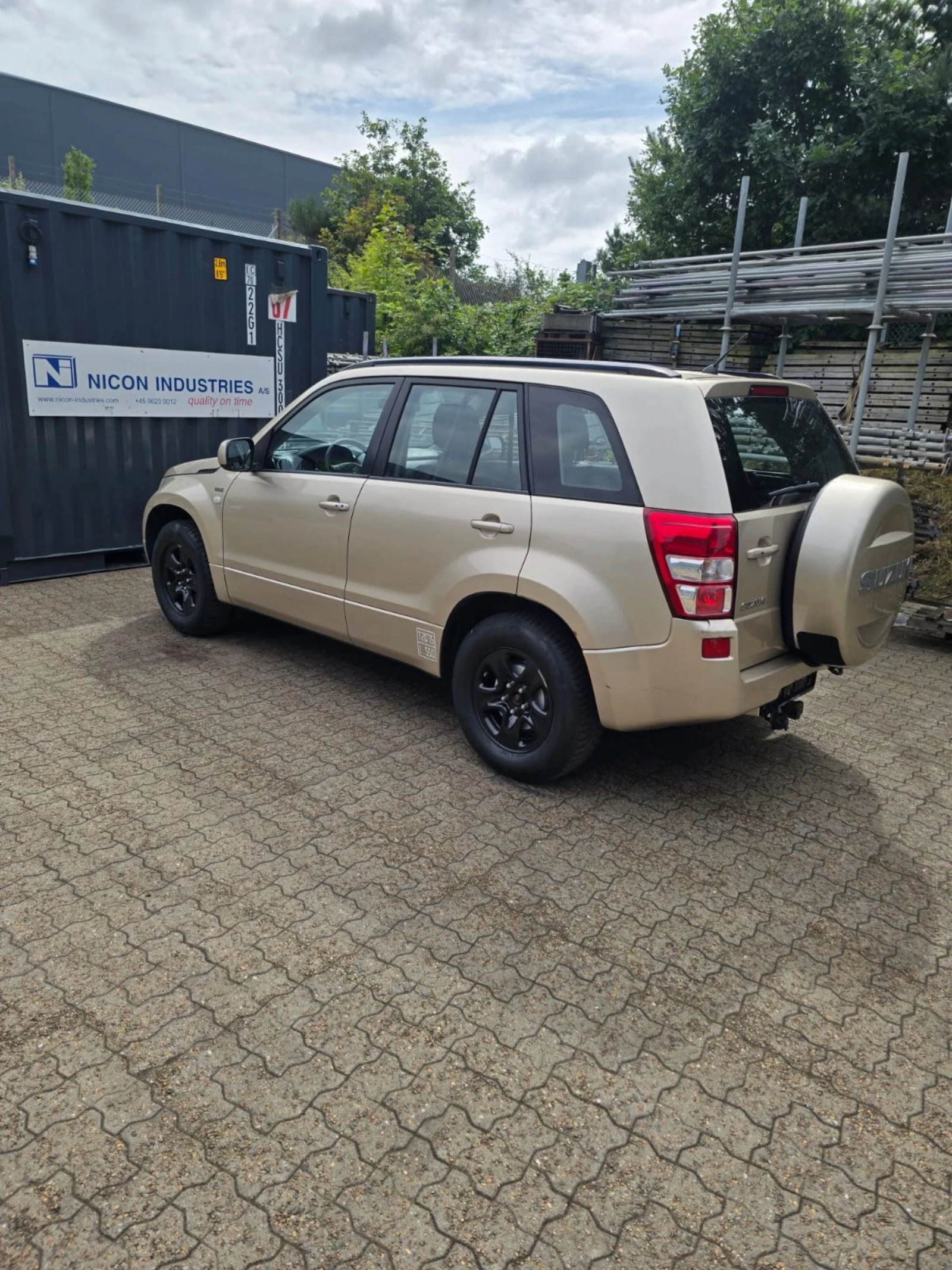 Suzuki Grand vitara  - изображение 3