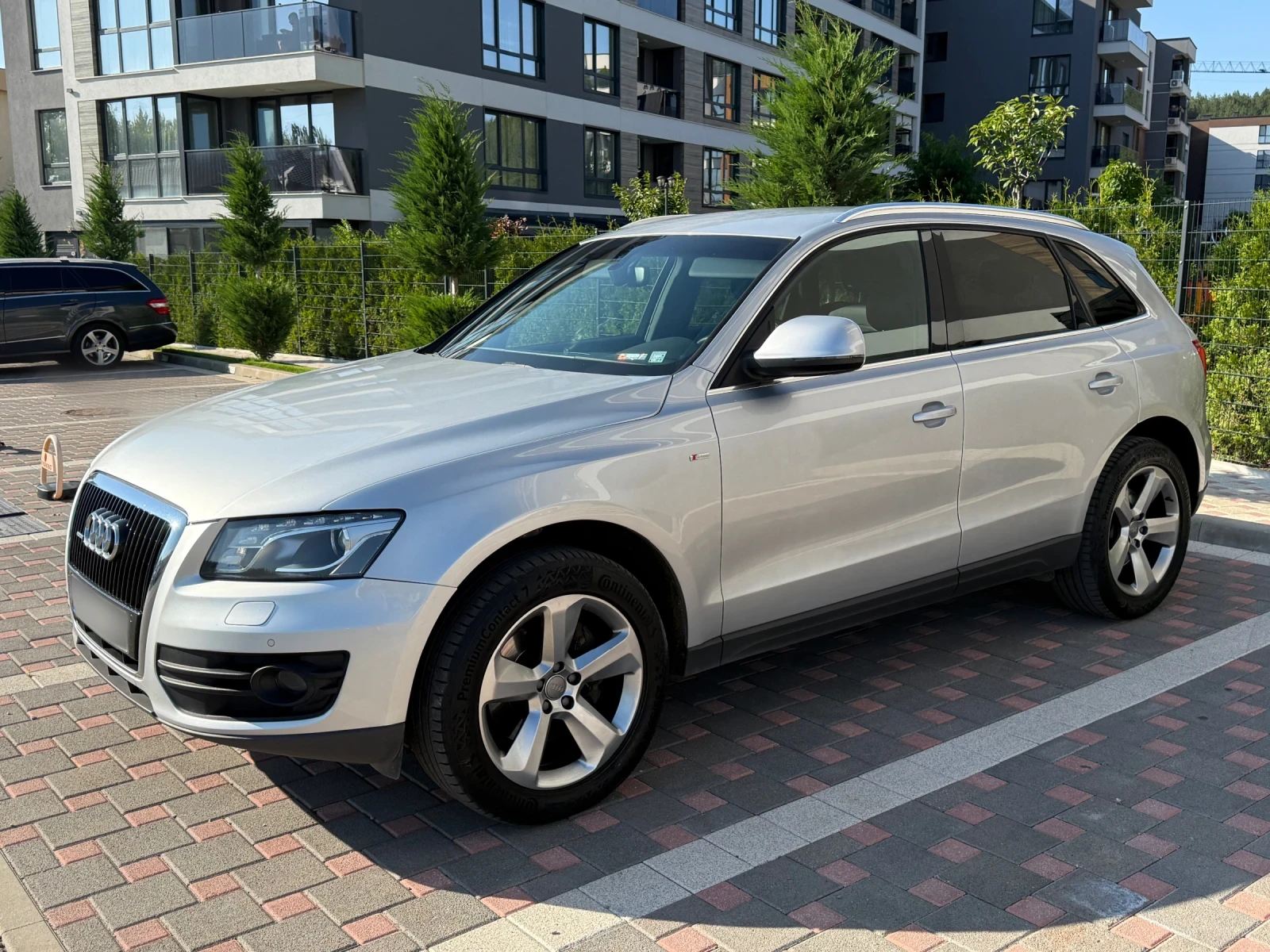 Audi Q5 3.0TDI 239HP S-Line - изображение 2