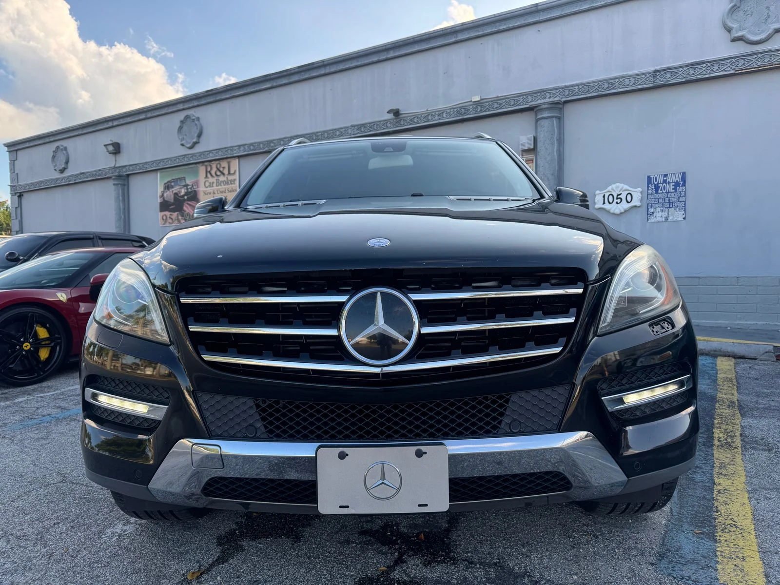 Mercedes-Benz ML 350 AMG/DISTRONIK/HARMAN/KEYLESS GO/BI-XENON/LANE - изображение 3