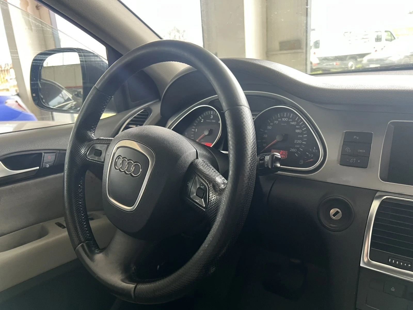 Audi Q7  - изображение 3