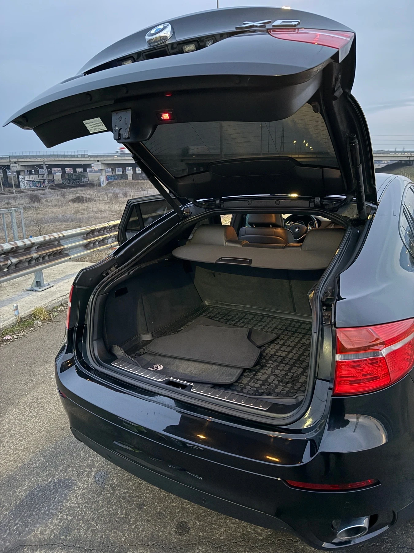 BMW X6  4.0D xDrive, снимка 12 - Автомобили и джипове - 53797222