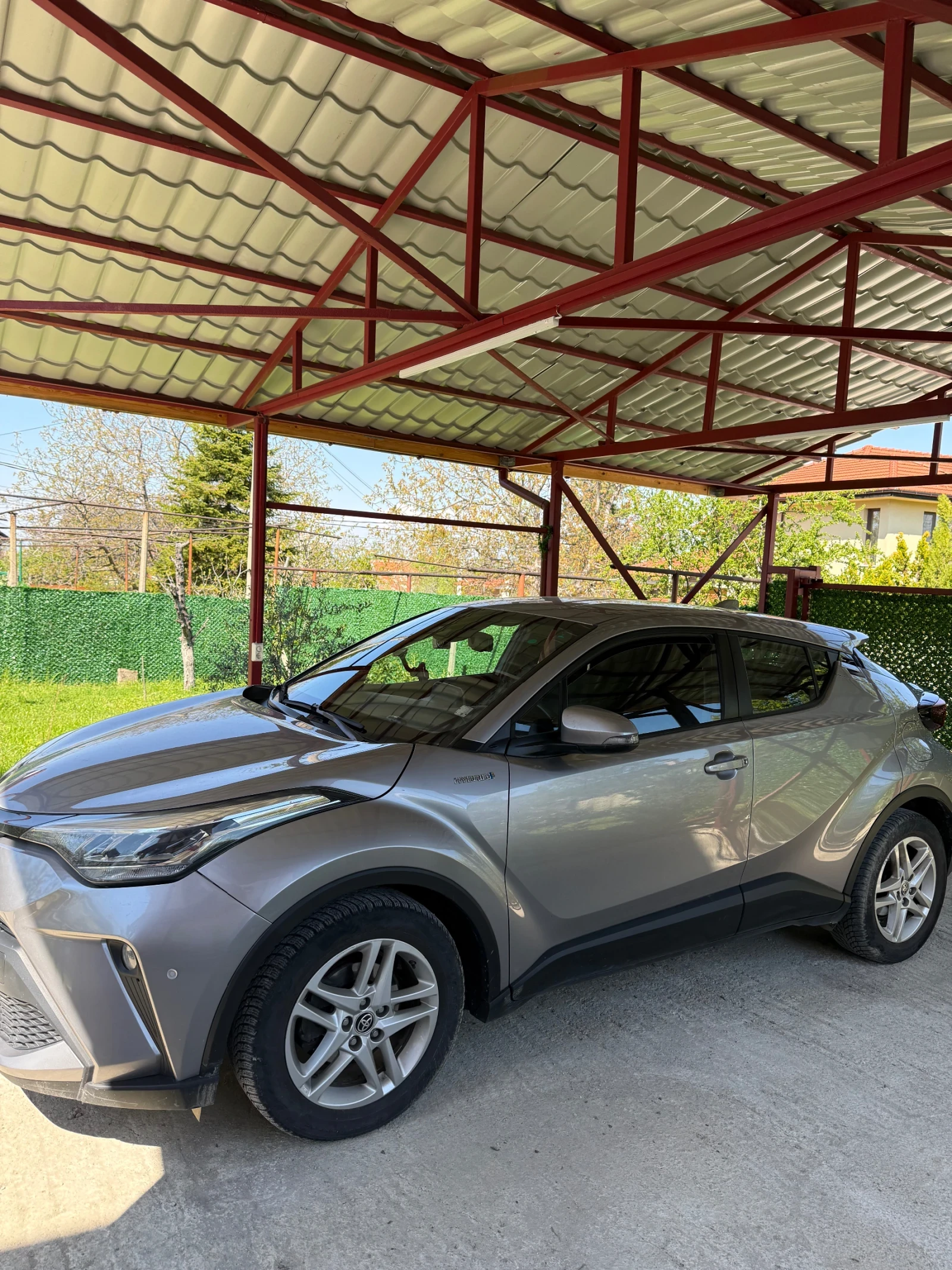 Toyota C-HR 1.8 Hybrid Keyless, снимка 4 - Автомобили и джипове - 54343499