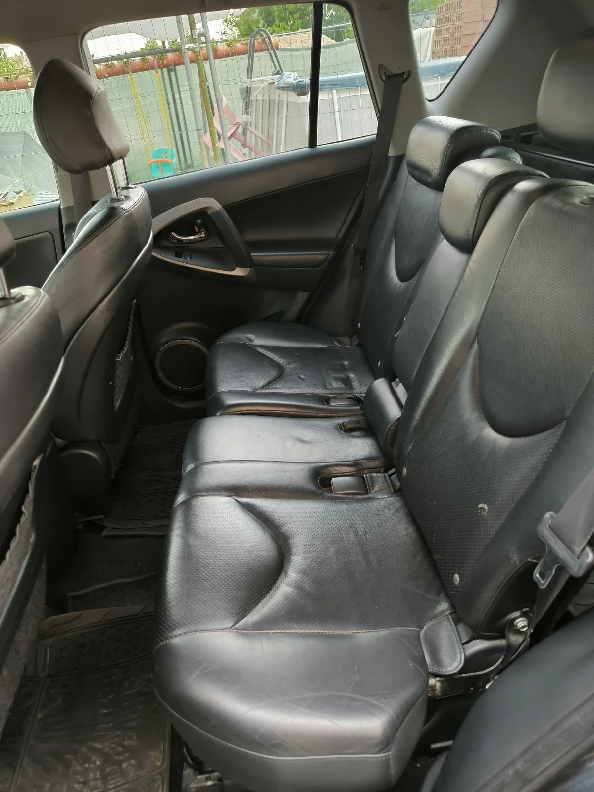 Toyota Rav4 D CAT, снимка 9 - Автомобили и джипове - 54748094