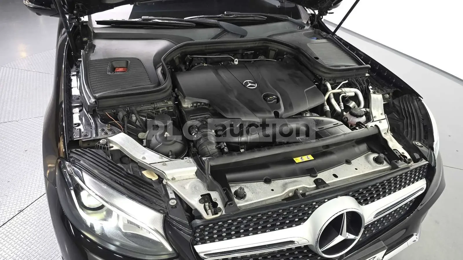 Mercedes-Benz GLC 220 d 4MATIC AMG COUPE| 360| PANO| ВКЛ.ТЕХНОТЕСТ, снимка 16 - Автомобили и джипове - 54869489