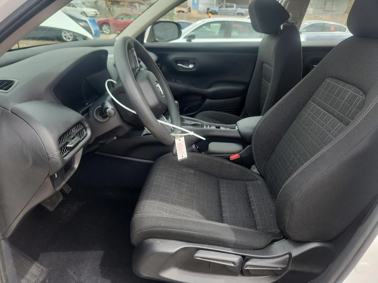 Honda Hr-v 2.0l Lx, снимка 7 - Автомобили и джипове - 54888528