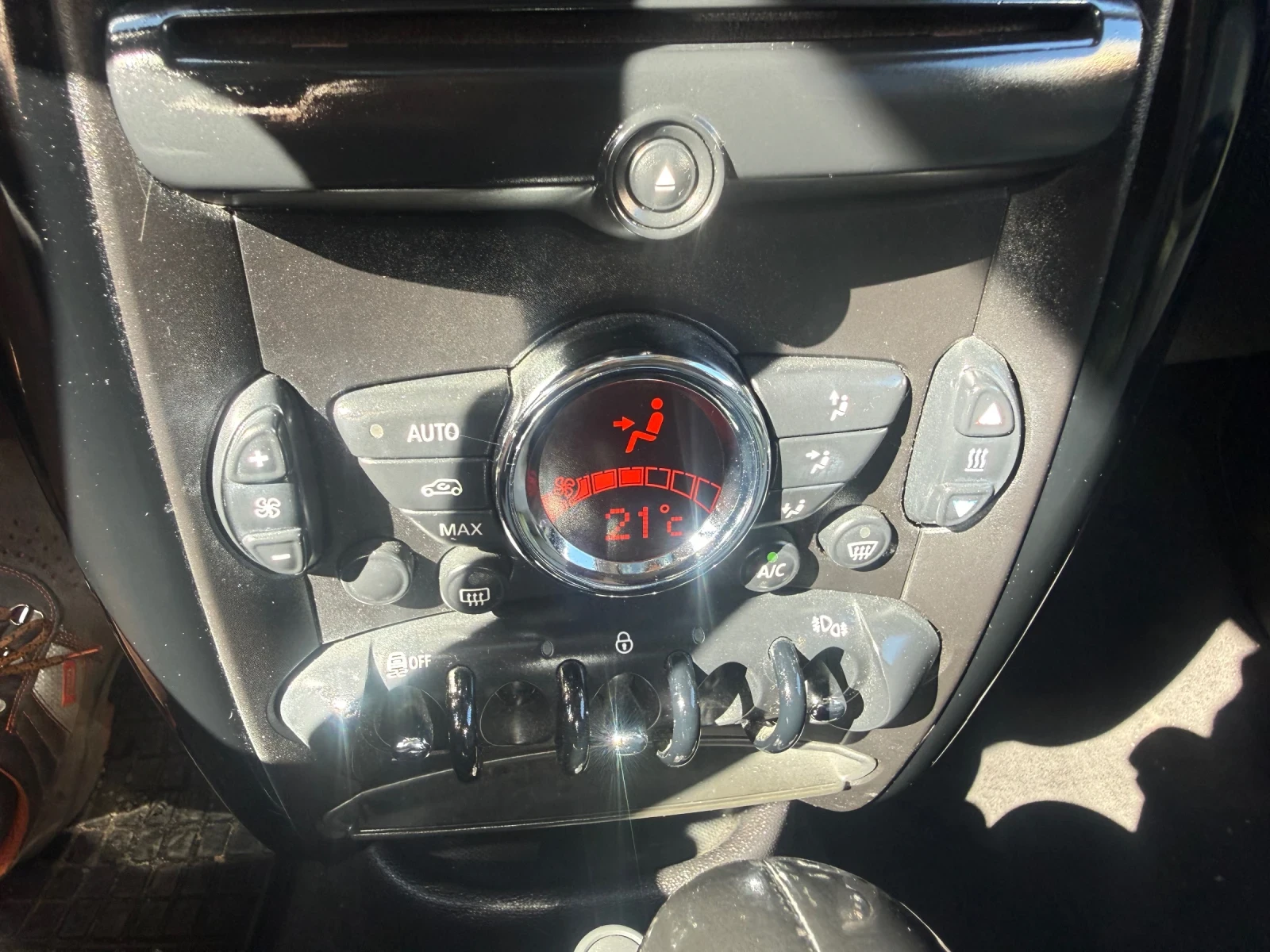 Mini Countryman, снимка 16 - Автомобили и джипове - 55223366