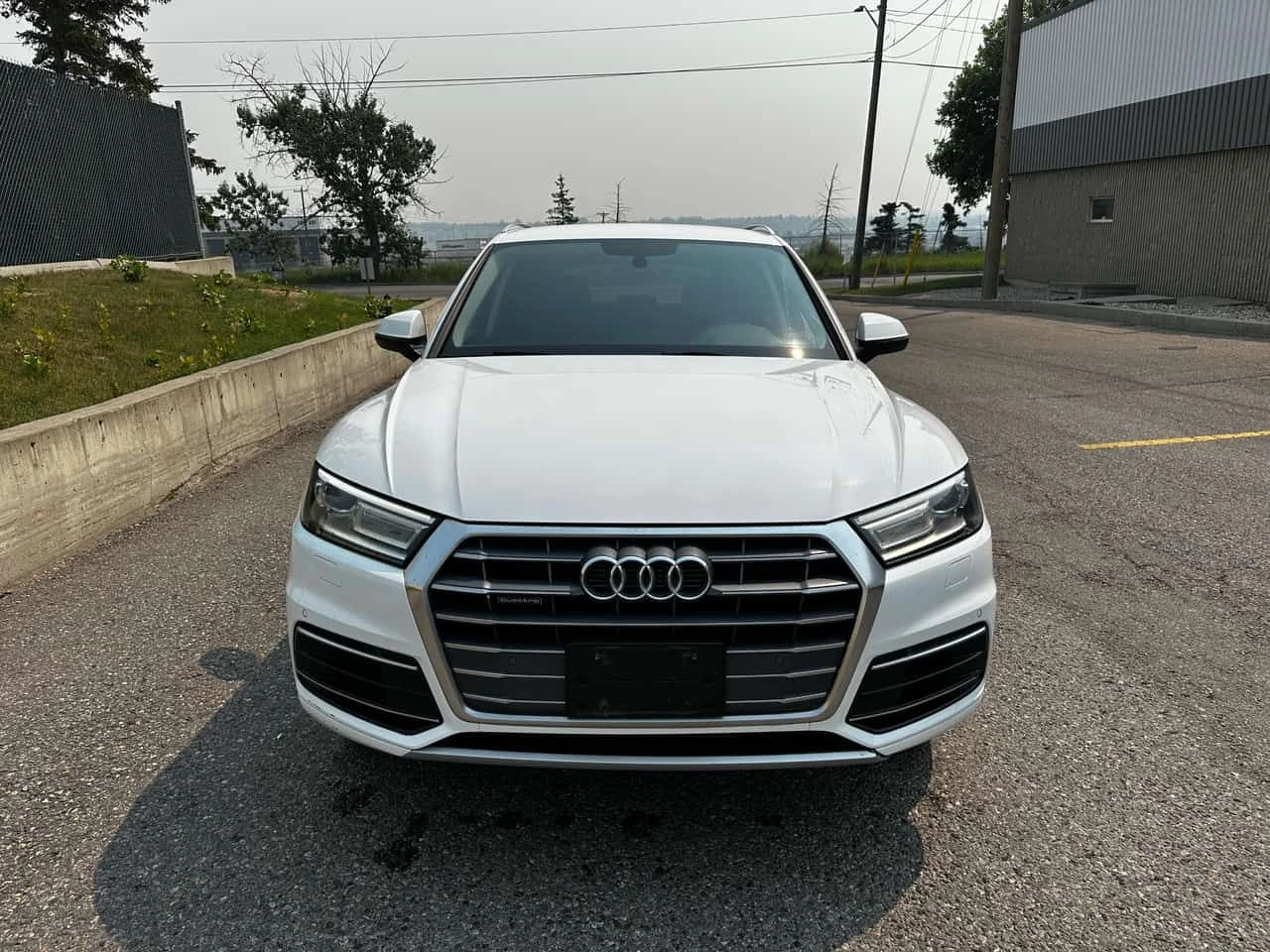 Audi Q5 * Komfort * CARFAX * БЕЗ ПЪРВОНАЧАЛНА ВНОСКА, снимка 6 - Автомобили и джипове - 55415990