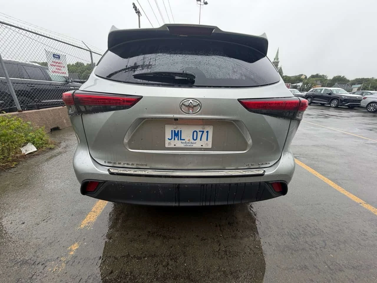 Toyota Highlander * XLE * CARFAX * ОПЦИЯ ЗА ФИНАНСИРАНЕ * , снимка 4 - Автомобили и джипове - 55481725