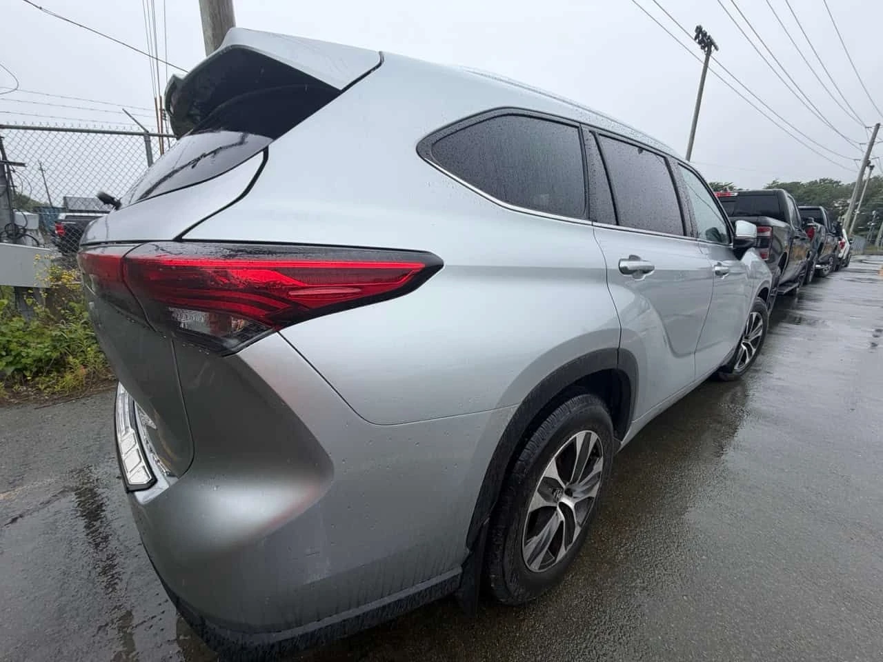 Toyota Highlander * XLE * CARFAX * ОПЦИЯ ЗА ФИНАНСИРАНЕ * , снимка 10 - Автомобили и джипове - 55481725
