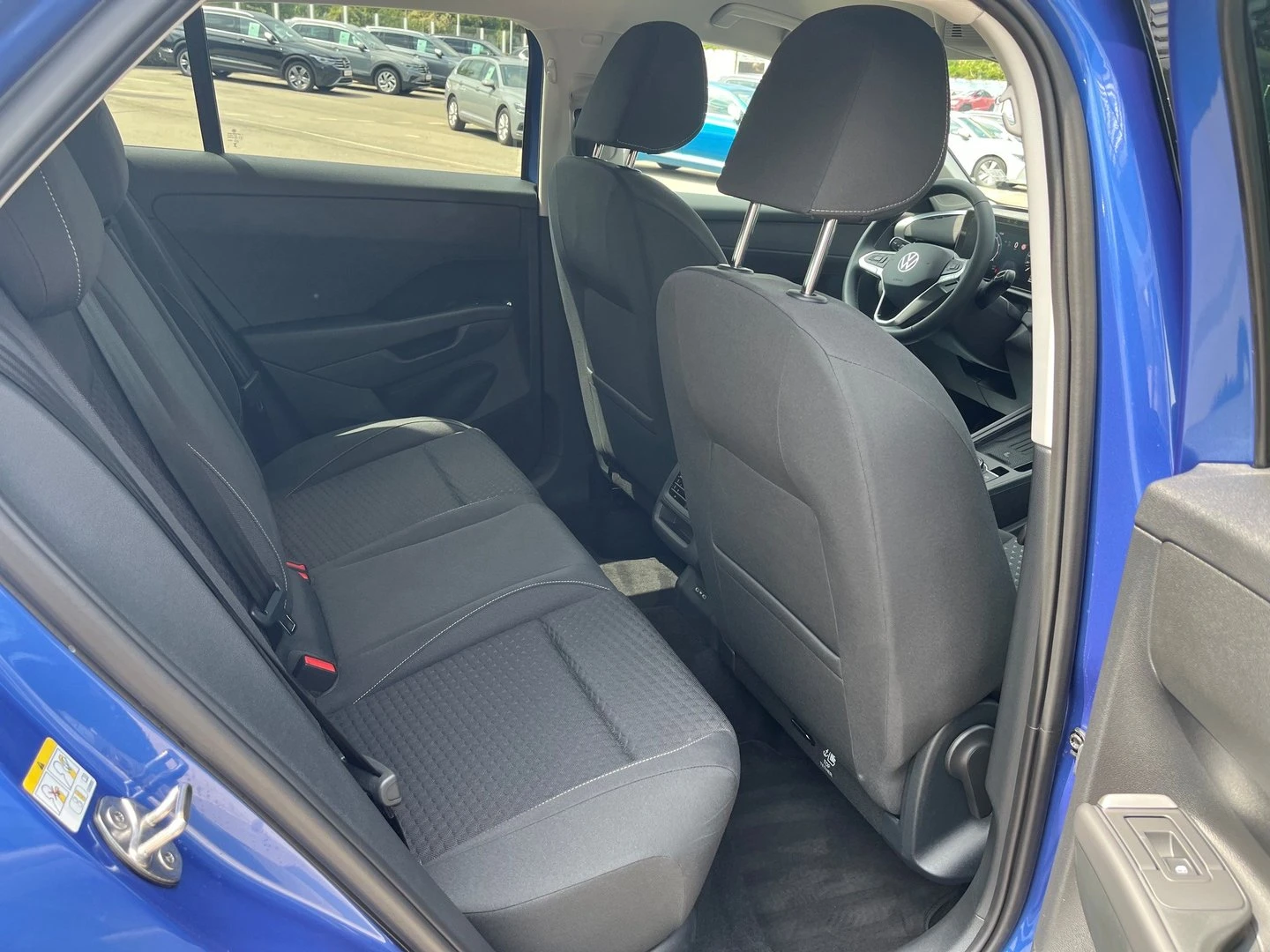 VW T-Roc | Mobile.bg � ����������� 7