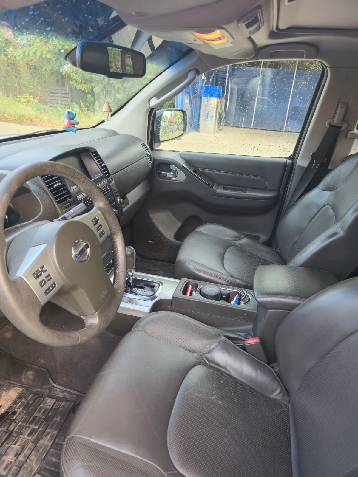 Nissan Navara, снимка 11 - Автомобили и джипове - 56273710