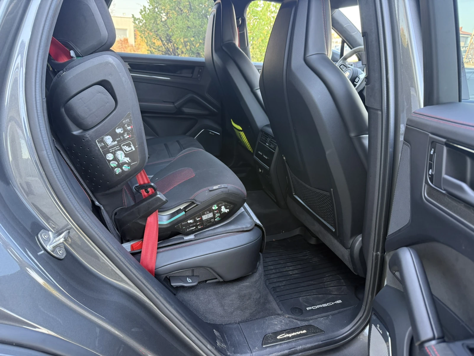 Porsche Cayenne GTS 2025, снимка 13 - Автомобили и джипове - 56594535