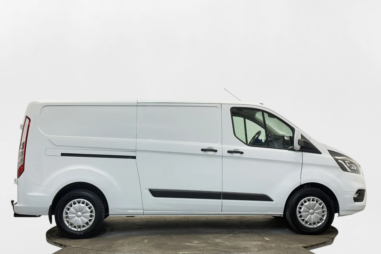 Ford Transit Custom 300 L2 2.0* Cam* Печка* Теглич - изображение 4