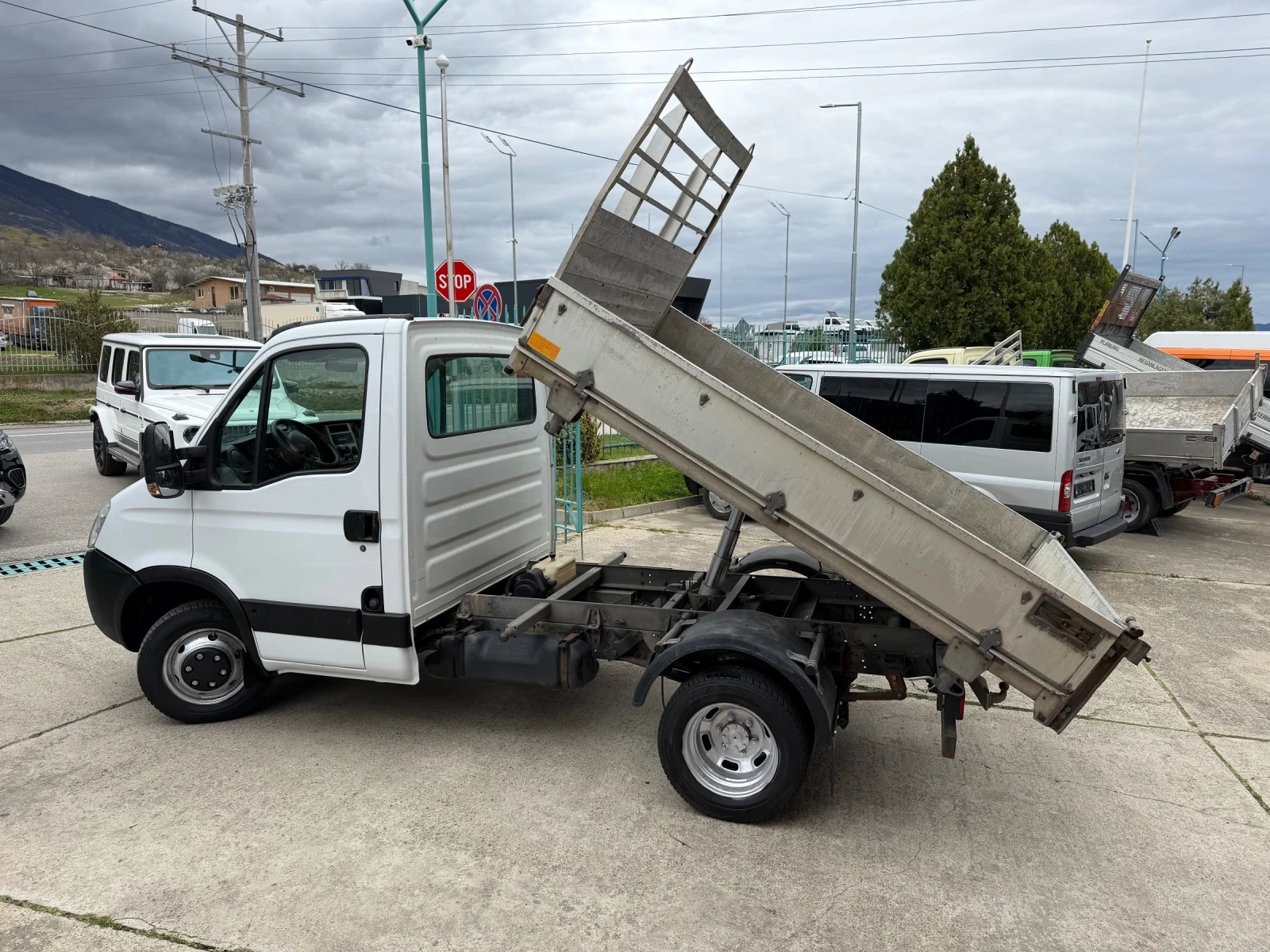 Iveco Daily 3.0HPI* 35C18* 2.80 метра каросерия, снимка 7 - Бусове и автобуси - 54028740