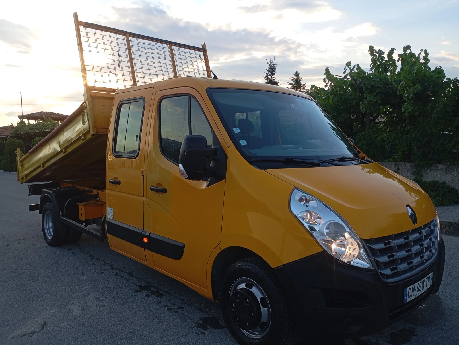 Iveco 35c13 САМОСВАЛ * 3.5 т.Б кат., снимка 8 - Бусове и автобуси - 55388814