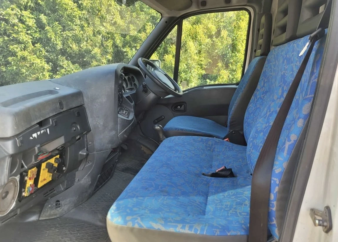 Iveco 35c13 Евро 3, снимка 3 - Бусове и автобуси - 55404042