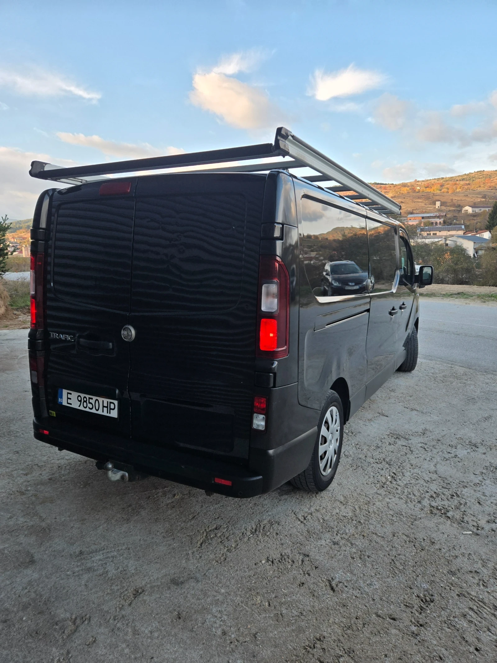 Renault Trafic, снимка 7 - Бусове и автобуси - 56647976
