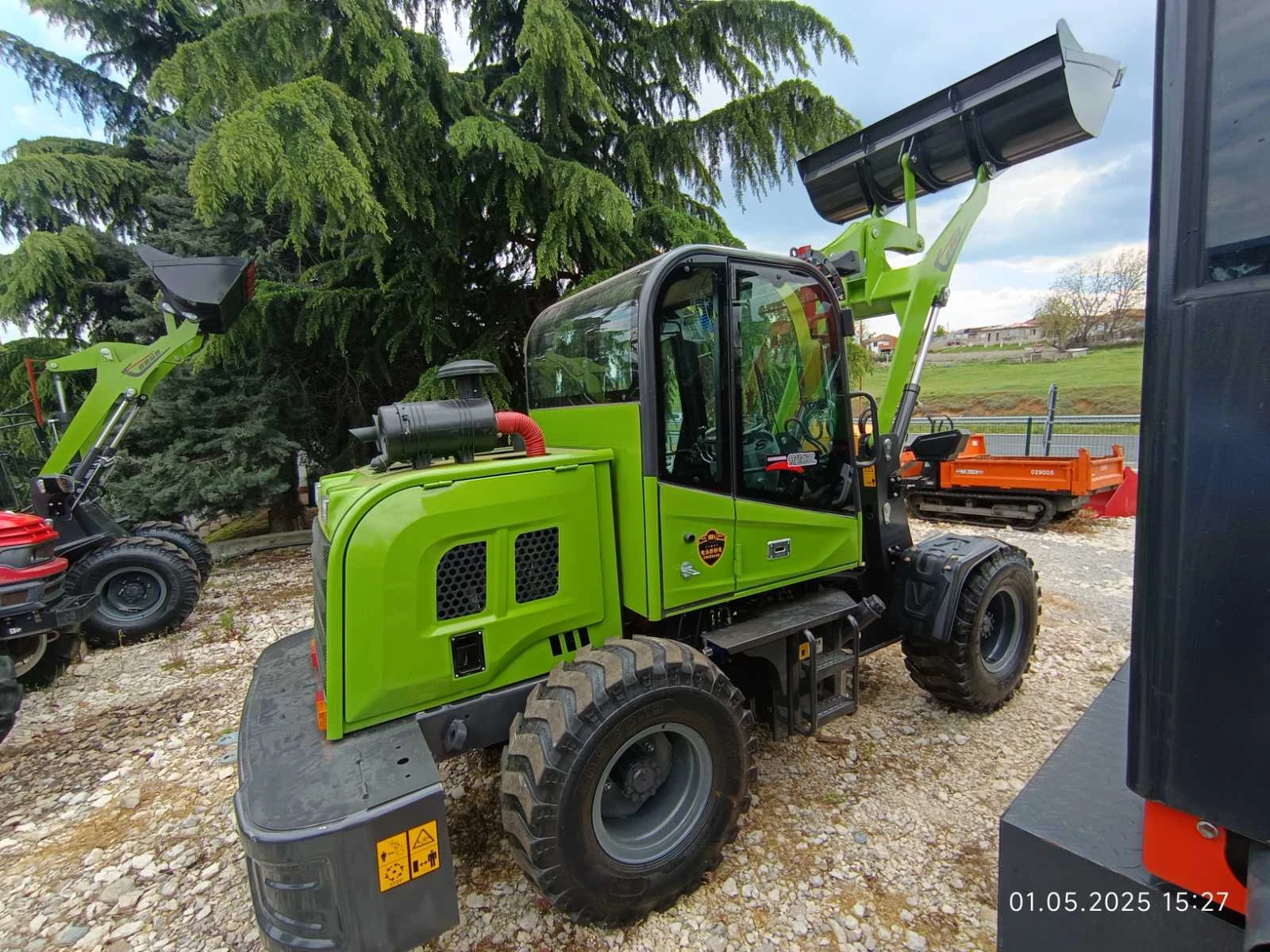 Мини челни товарачи Komatsu ЧИСТО НОВИ, снимка 12 - Индустриална техника - 53826578