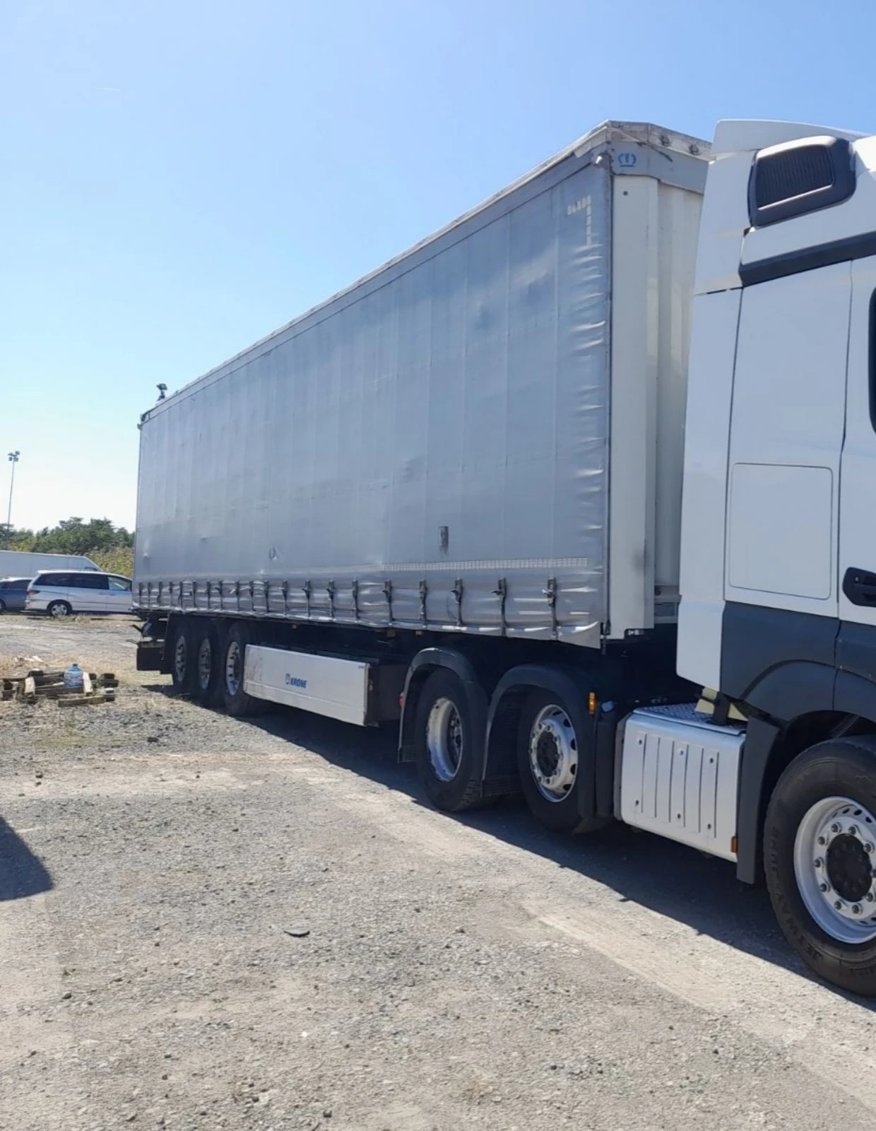 Полуремарке Krone Палетоносач/ Боге, снимка 2 - Ремаркета - 54169329