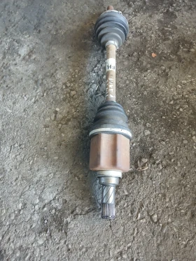 Лява полуоска Nissan Juke 1.5 dci , снимка 2