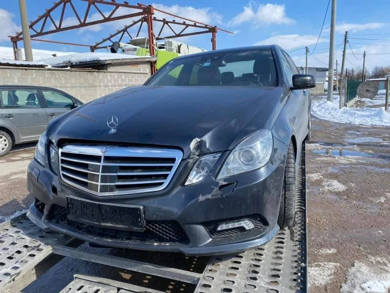 Mercedes-Benz E-350CDI 4Matic Distronic !!НА ЧАСТИ!! (Гарантирано качество), снимка 1 - Части - 31885486