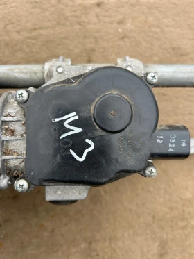 BHS26737X моторче с механизъм предни чистачки MAZDA 3 2013-2019, снимка 3 - Части - 52997558