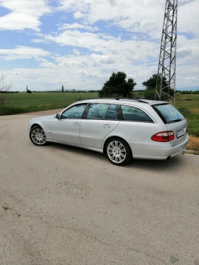 Mercedes-Benz E 320, снимка 8