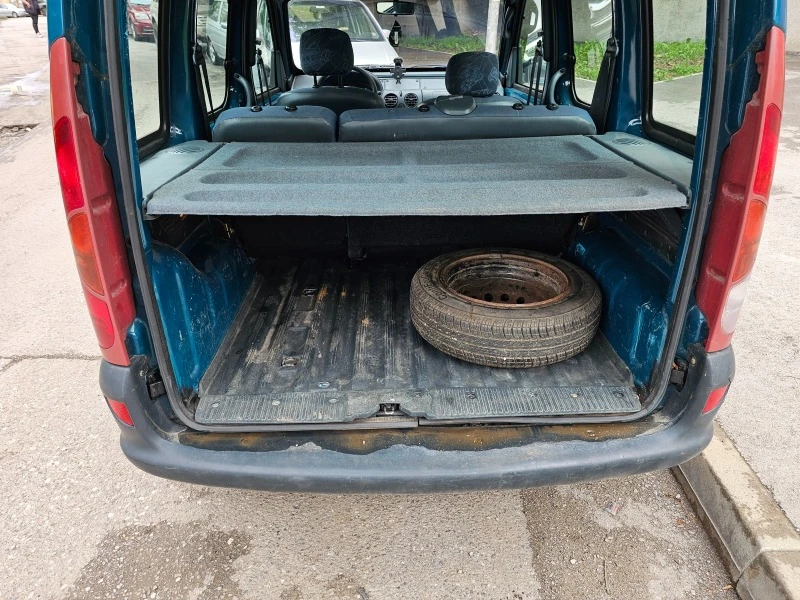 Renault Kangoo 1.4, снимка 12 - Автомобили и джипове - 47112860