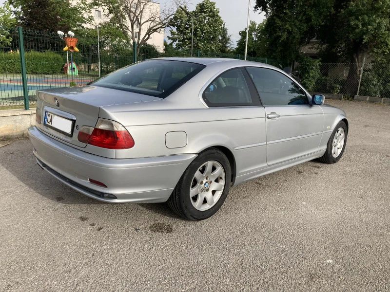 BMW 320, снимка 4 - Автомобили и джипове - 47336212