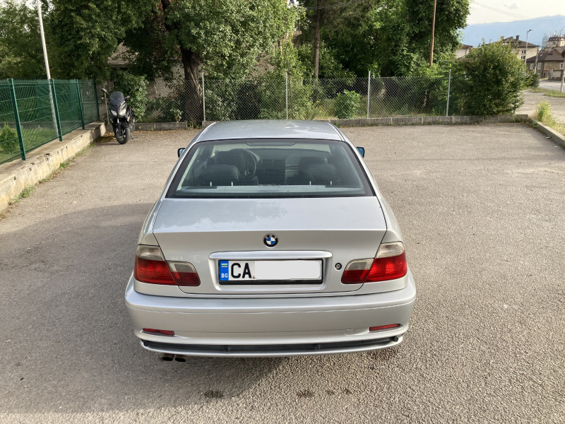 BMW 320, снимка 5 - Автомобили и джипове - 46191507