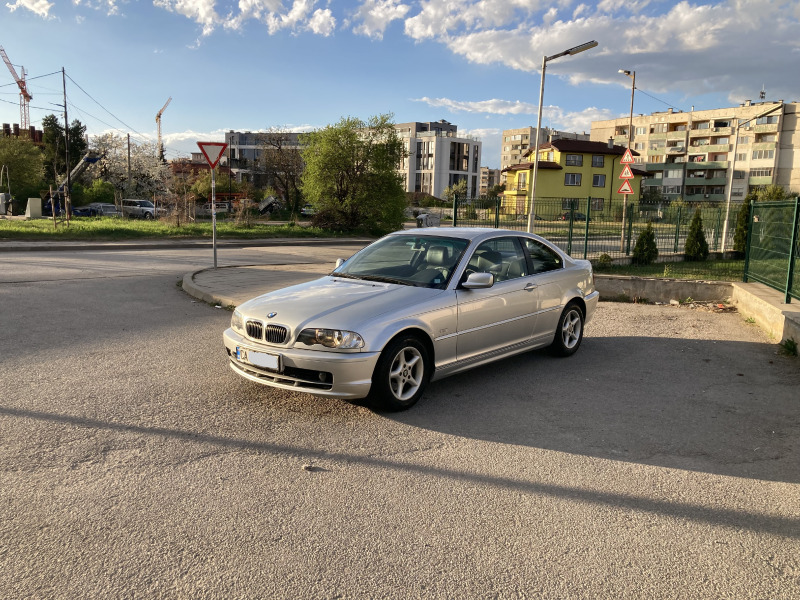 BMW 320, снимка 8 - Автомобили и джипове - 46191507