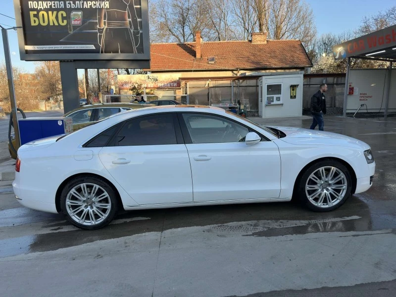 Audi A8 A8 4.2 TDI  Спешно Сменени вериги - обслужена, снимка 8 - Автомобили и джипове - 46449122