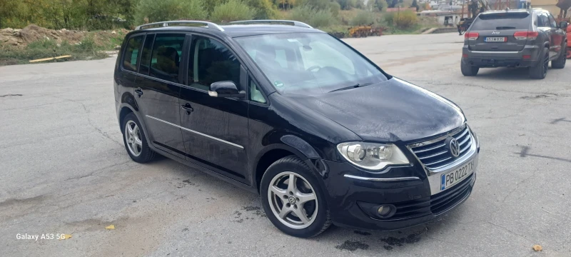 VW Touran, снимка 2 - Автомобили и джипове - 47522771