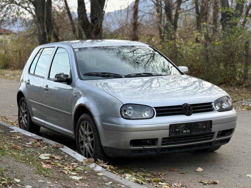 VW Golf, снимка 2 - Автомобили и джипове - 48372622