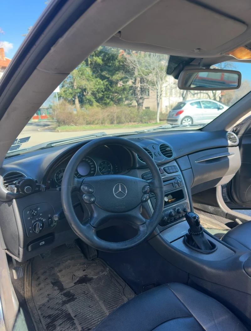 Mercedes-Benz CLK 270 CDI, снимка 6 - Автомобили и джипове - 49561888