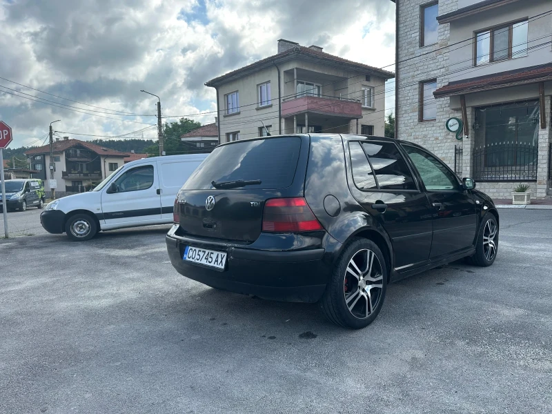 VW Golf, снимка 3 - Автомобили и джипове - 50828006