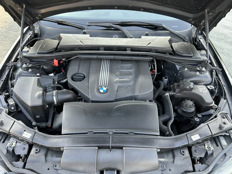 BMW 320 d/Face/X-Drive/AUTO/NAVI/Кожа, снимка 9 - Автомобили и джипове - 51044385
