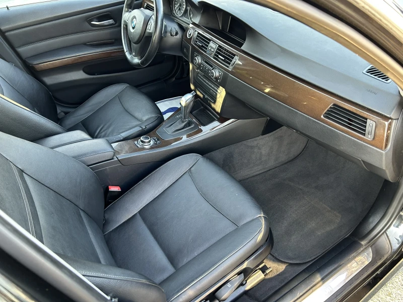 BMW 320 d/Face/X-Drive/AUTO/NAVI/Кожа, снимка 14 - Автомобили и джипове - 51044385