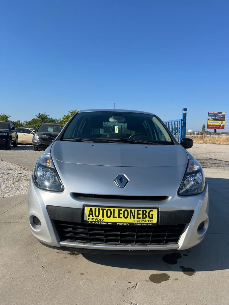 Renault Clio 1.2i ЮБИЛЕЙНО, снимка 2 - Автомобили и джипове - 52414249
