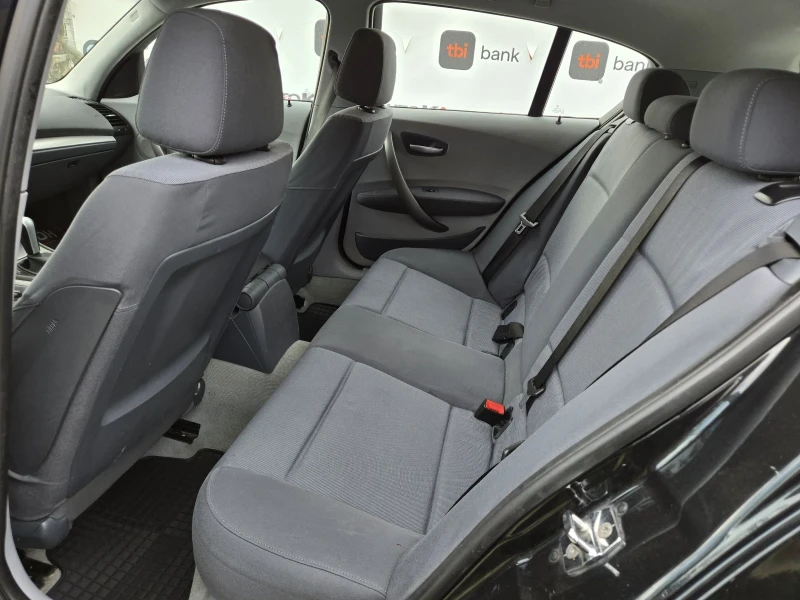 BMW 120 2.0D-163кс= АВТОМАТ= КСЕНОН= АВТОПИЛОТ, снимка 9 - Автомобили и джипове - 52713191