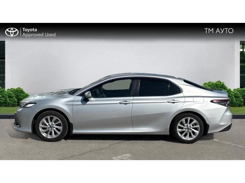 Toyota Camry 2.5 HYBRID COMFORT, снимка 3 - Автомобили и джипове - 53826472