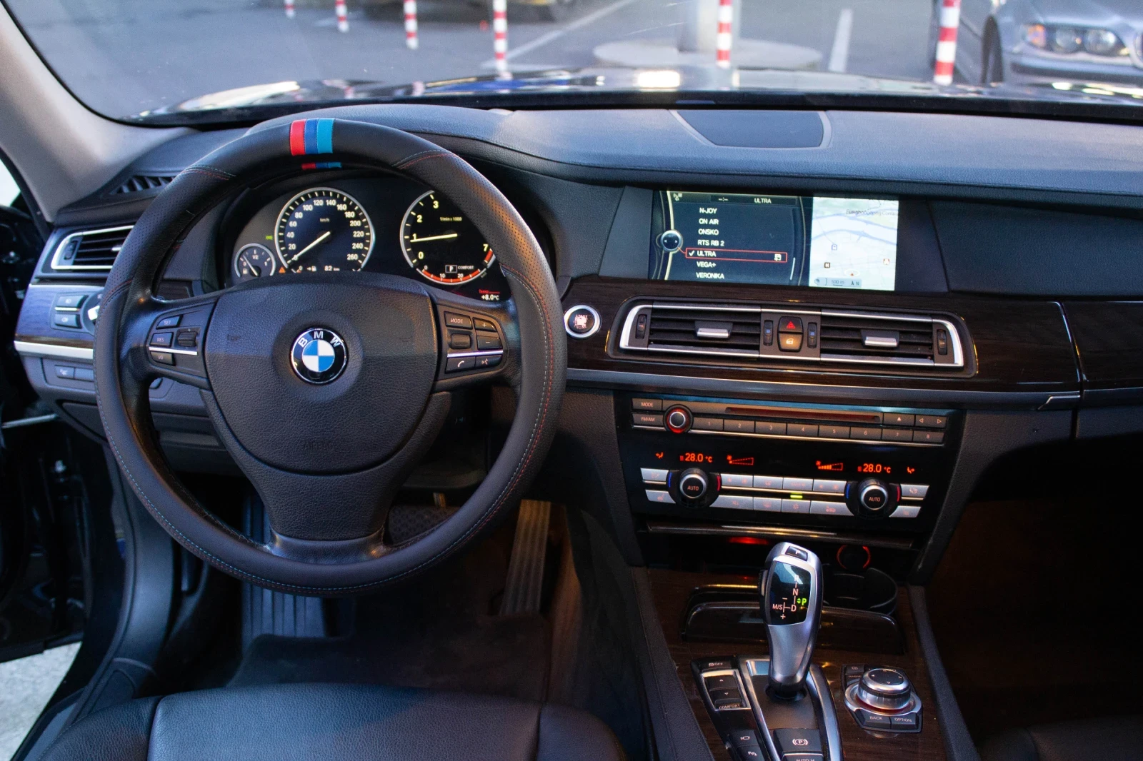 BMW 740 F01 - изображение 7
