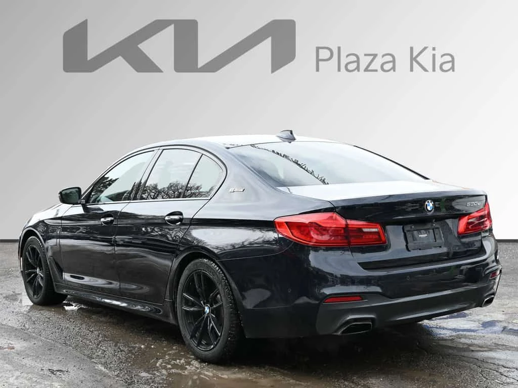 BMW 530E xDrive iPerformance * ПОДГРЕВИ * ПРЕДСТАВИТЕЛСТВО, снимка 3 - Автомобили и джипове - 53817191