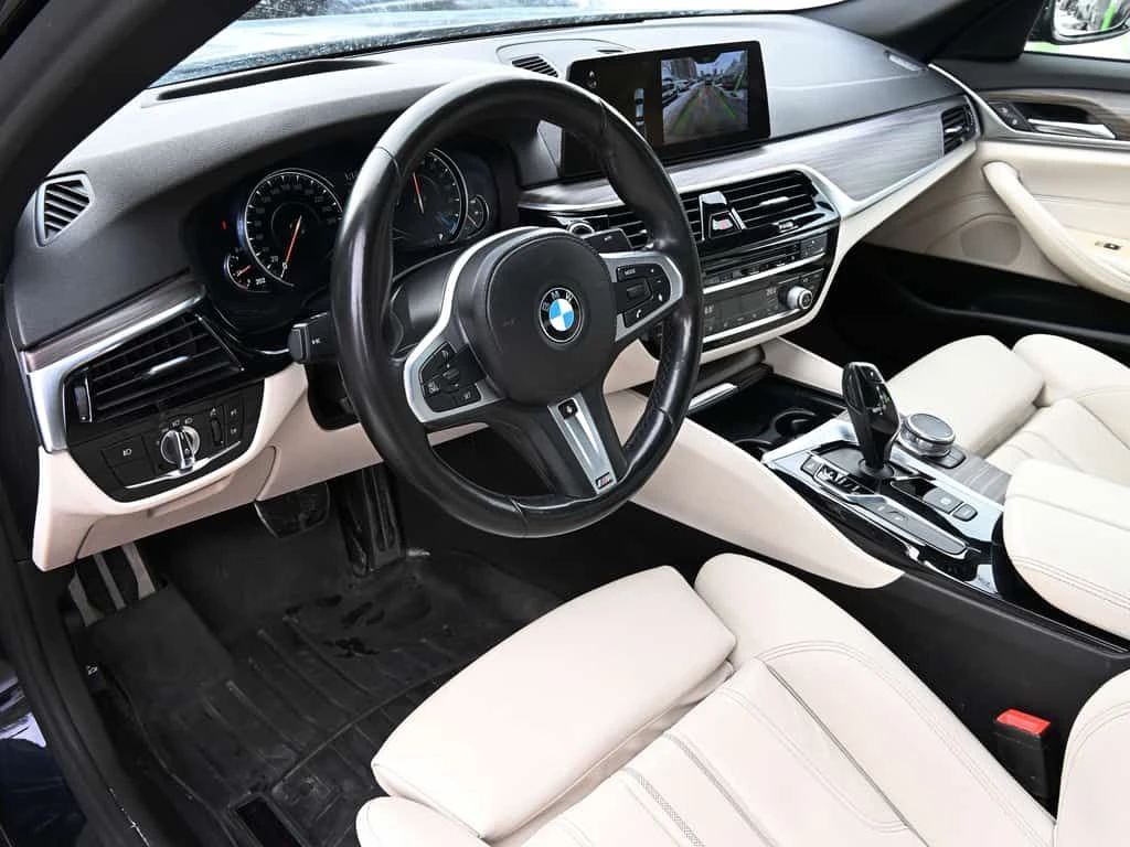 BMW 530E xDrive iPerformance * ПОДГРЕВИ * ПРЕДСТАВИТЕЛСТВО, снимка 8 - Автомобили и джипове - 53817191