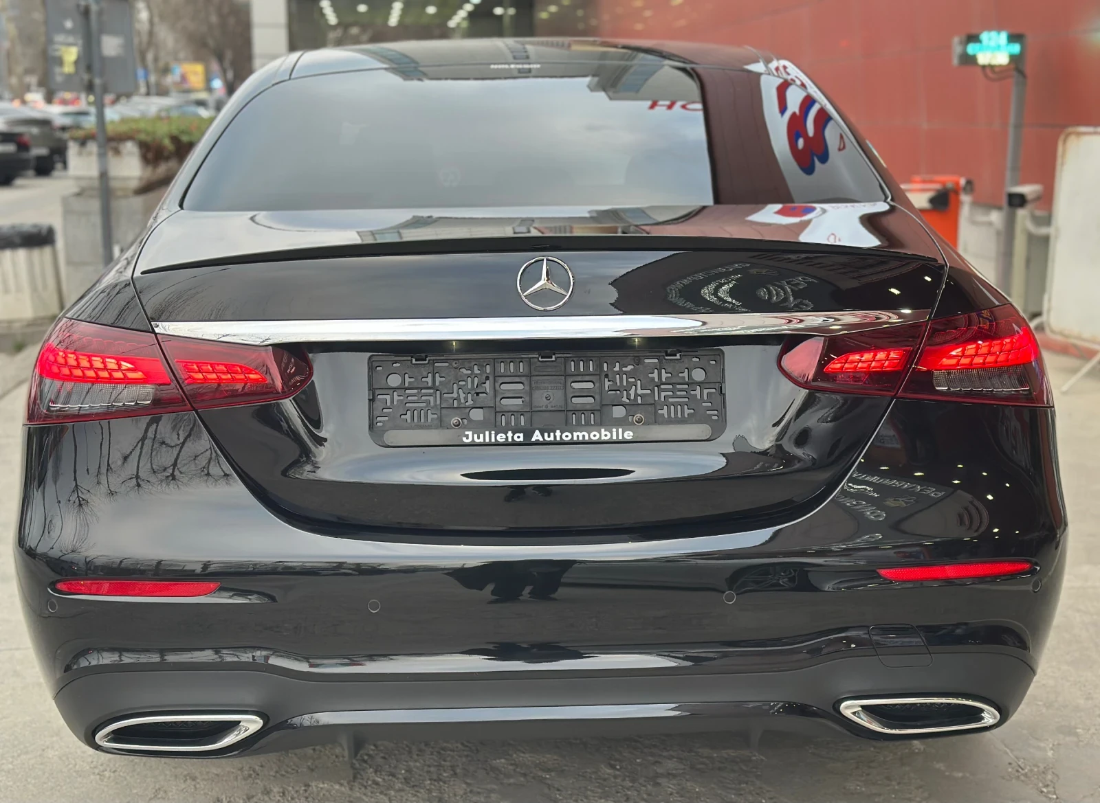 Mercedes-Benz E 220 AMG ПОДГРЕВ КАМЕРА МЪРТВА ЗОНА, снимка 5 - Автомобили и джипове - 53965355