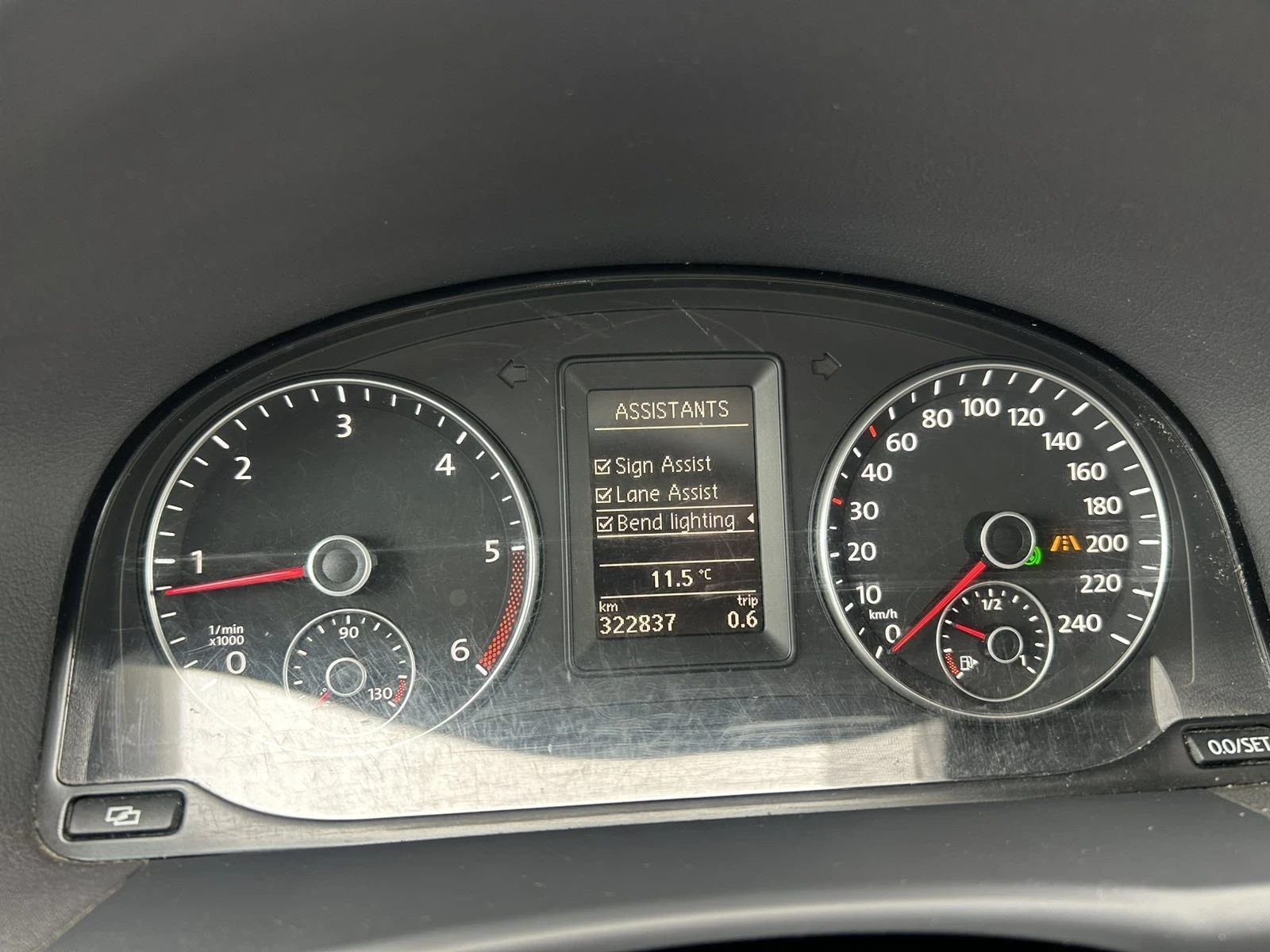 VW Touran 2.0 DSG Cross, снимка 13 - Автомобили и джипове - 54072281