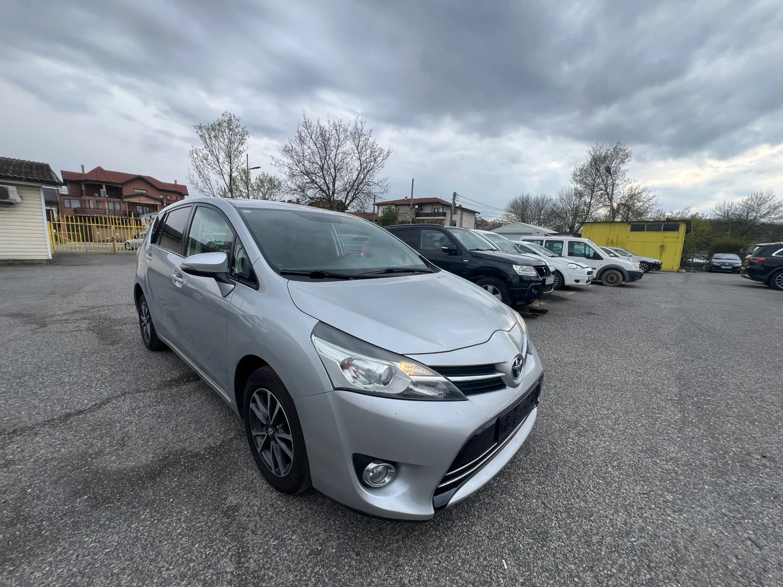 Toyota Verso 1.6D4D, ��������, ��������, �U5B | Mobile.bg � ����������� 2