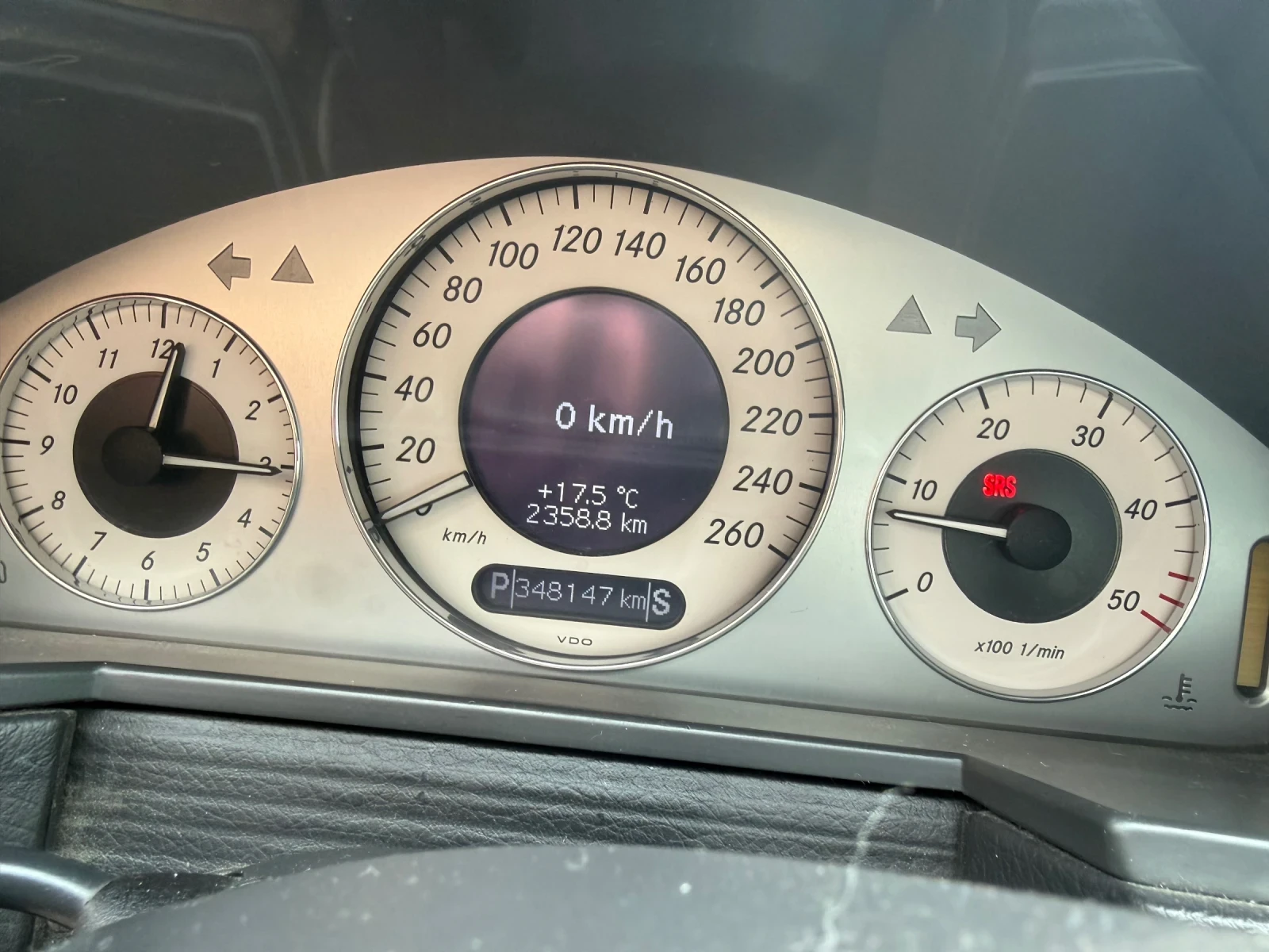 Mercedes-Benz E 320 3.2cdi 204к, снимка 14 - Автомобили и джипове - 54667131