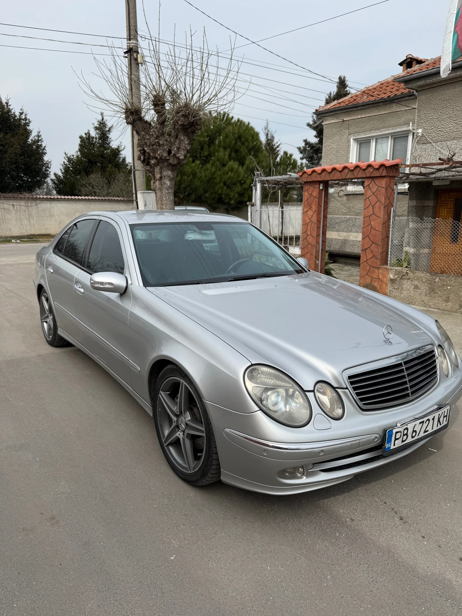Mercedes-Benz E 320 3.2cdi 204к, снимка 2 - Автомобили и джипове - 54667131